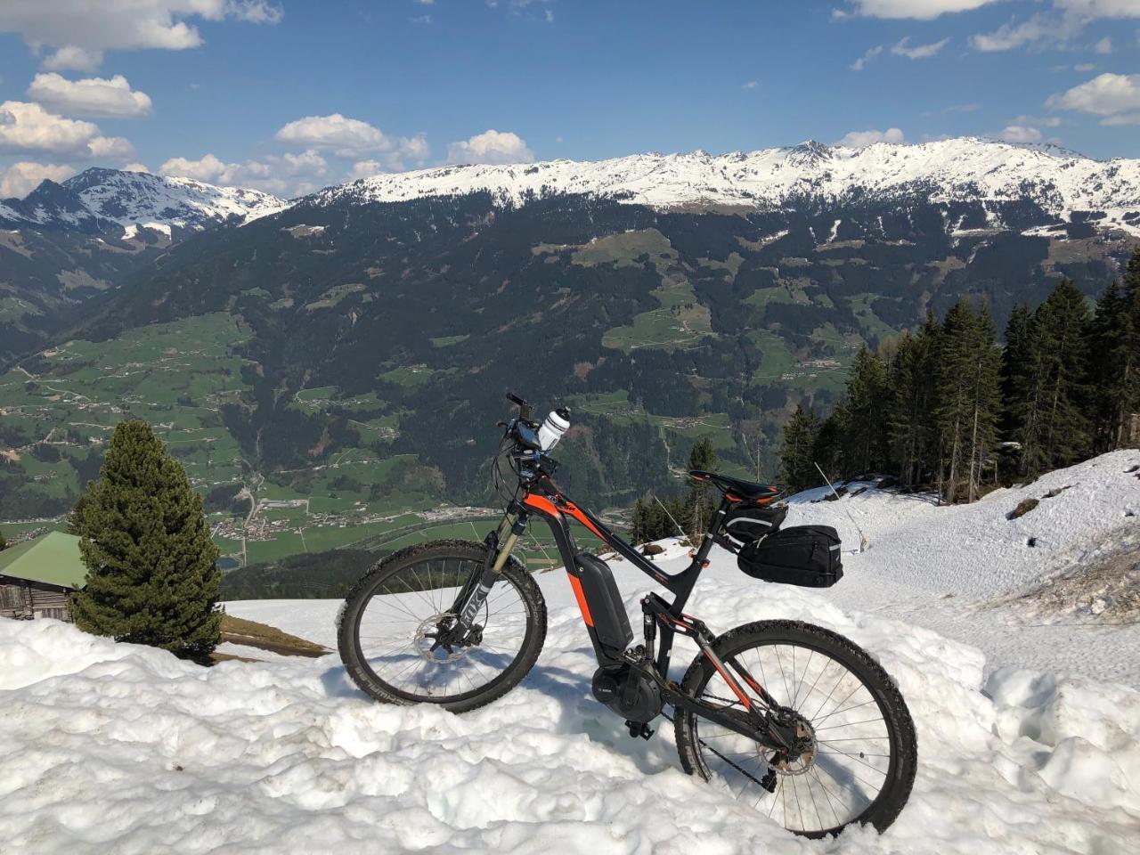 Landhaus Rieder Im Zillertal Apartment Aschau Im Zillertal Luaran gambar